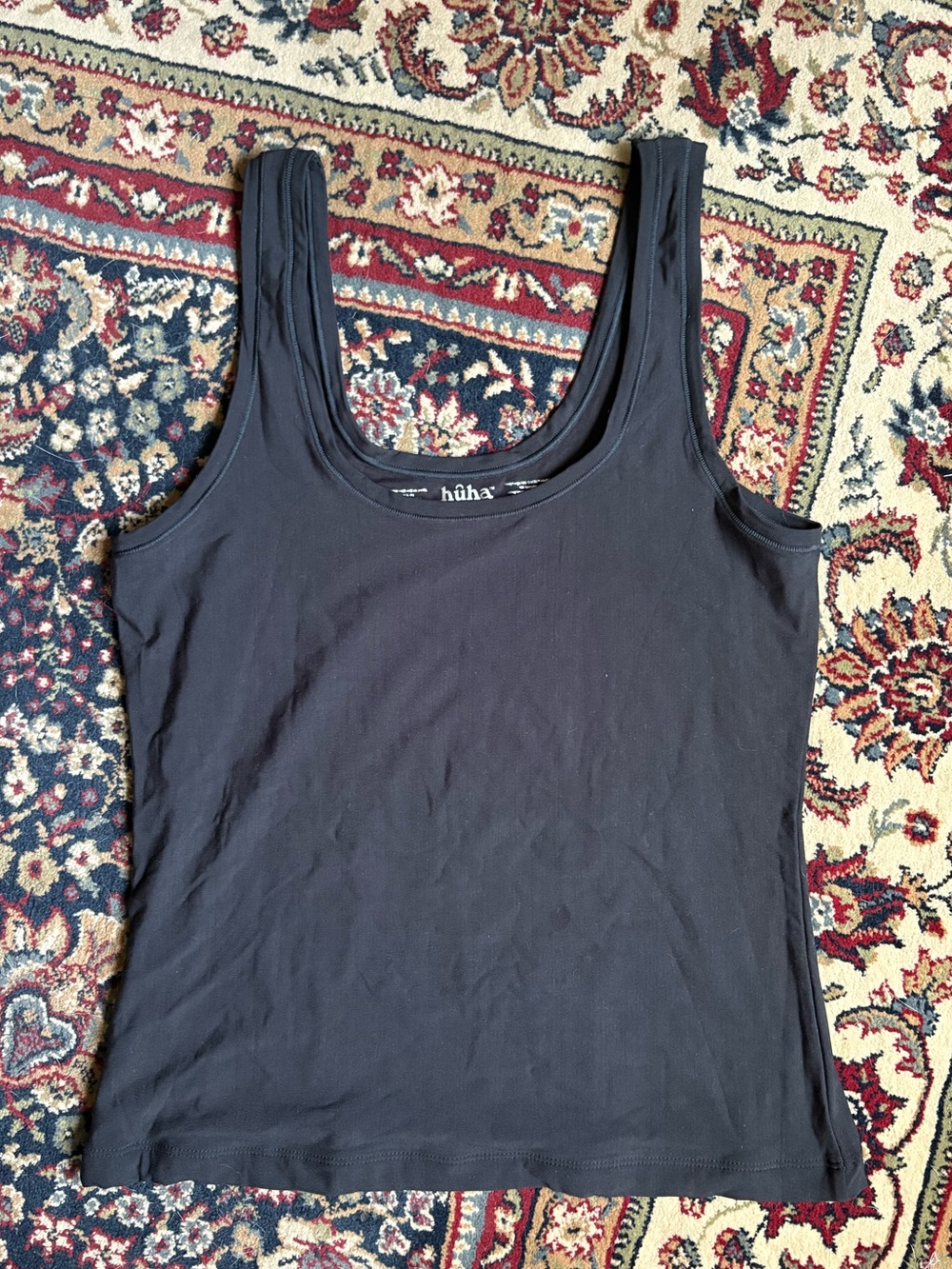 Huha classic tank NWOT